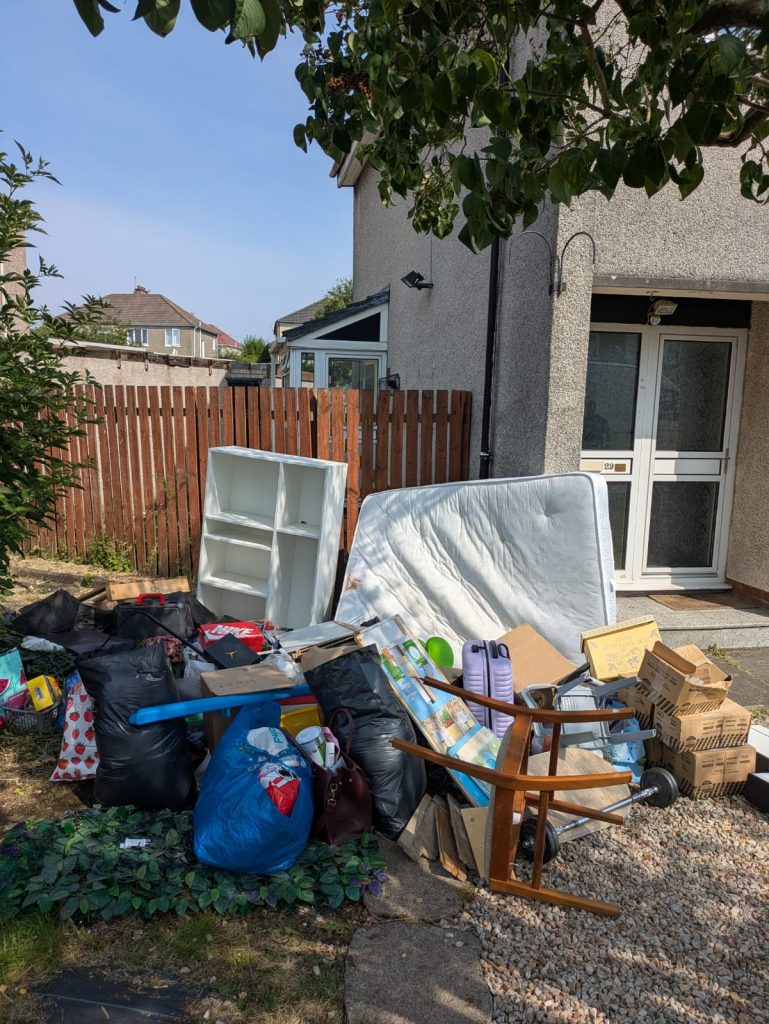Rubbish removal job completed in Baillieston, Glasgow